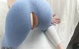 Fick durch Leggings mit reinspritzen