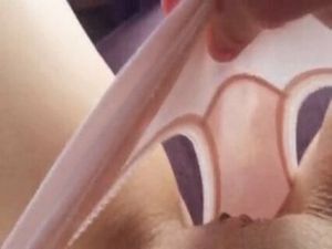 Feuchte Muschi im Slip