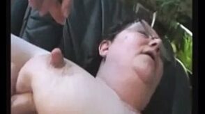 Mollige deutsche Oma lässt sich ficken