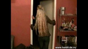 Zwei deutsche Blondinen blasen